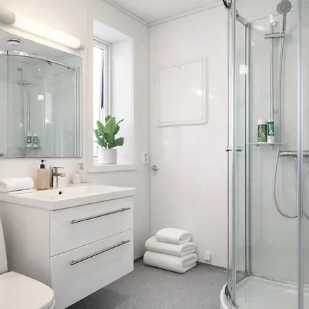 4 Bedrooms ,king Bed, In The Heart Of *